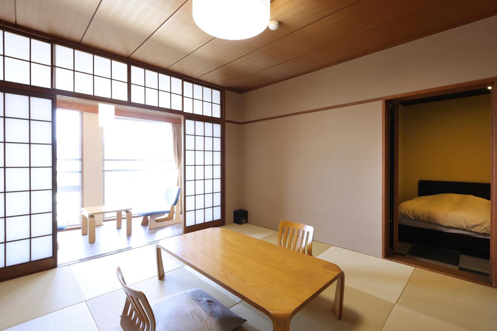 Miyahama Grand Hotel Hatsukaichi Exterior foto