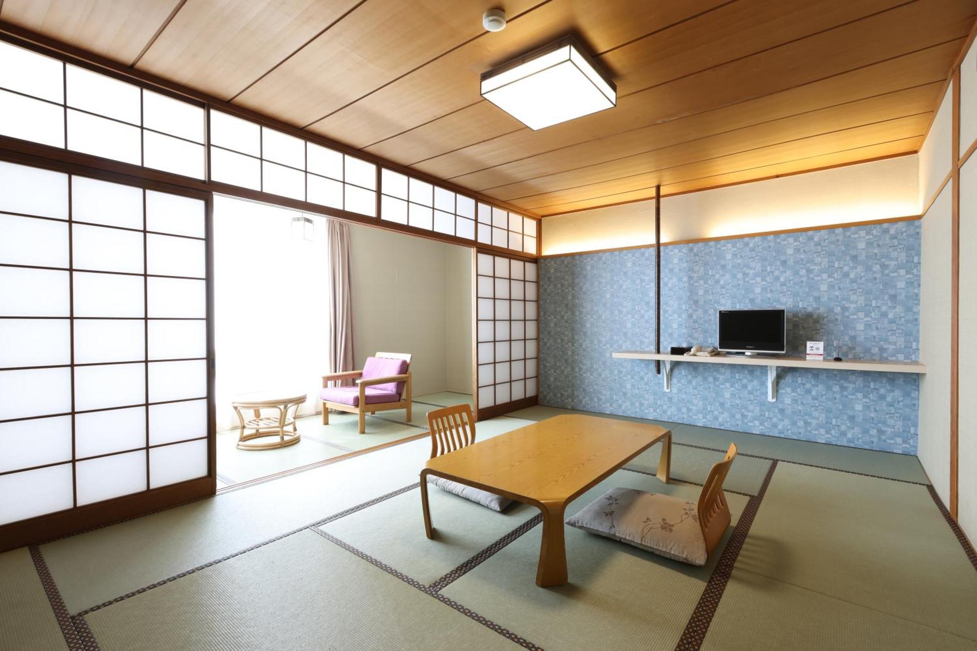 Miyahama Grand Hotel Hatsukaichi Exterior foto