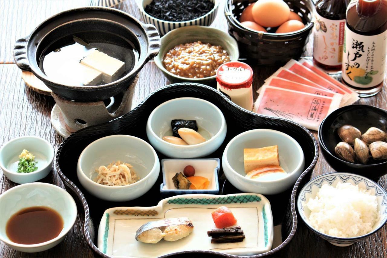 Miyahama Grand Hotel Hatsukaichi Exterior foto